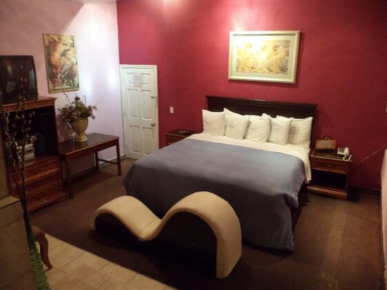 Hotel Villas de Santiago Inn - Photo5