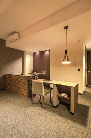 Kharma Suites - Photo4