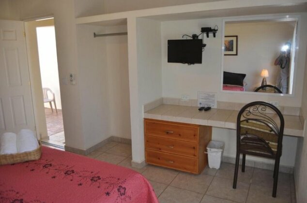 White Sand Hotel and Spa - Photo2