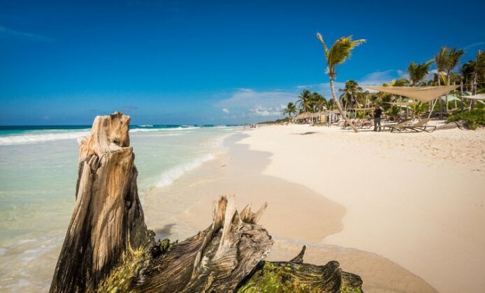 Aura Beach - Photo5