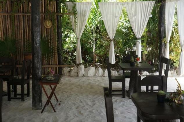 Playa Mambo Eco Cabanas - Photo4