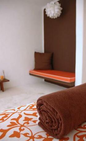 Teetotum hotel - Photo2
