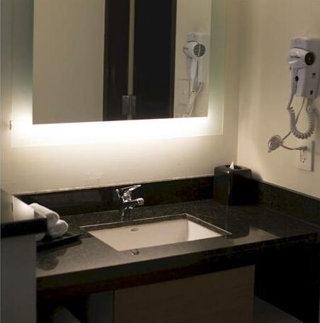 Holiday Inn Express - Tuxpan - Photo5