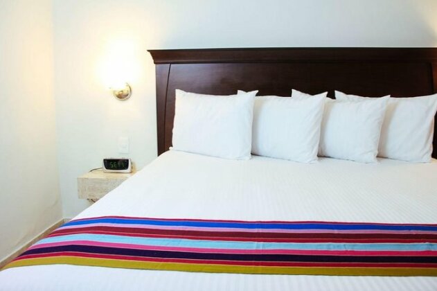 Palmareca Hotel and Suites - Photo4