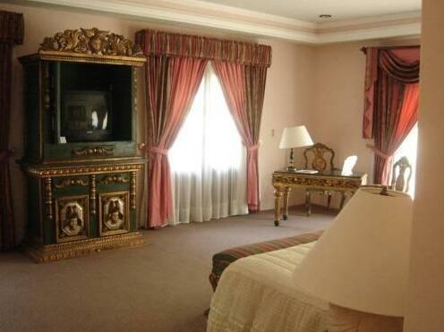 Hotel Mansion del Cupatitzio - Photo4