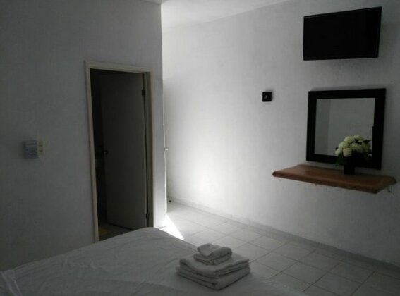 Hotel 41 Valladolid - Photo2