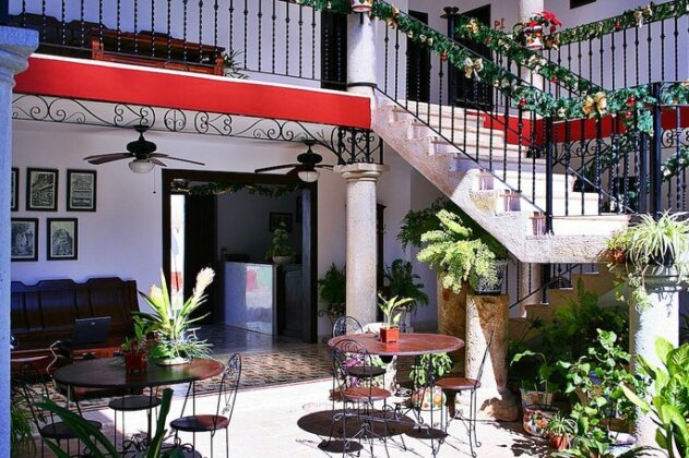 La Aurora Hotel Colonial - Photo4