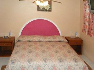 Hotel y Restaurant Calakmul - Photo4