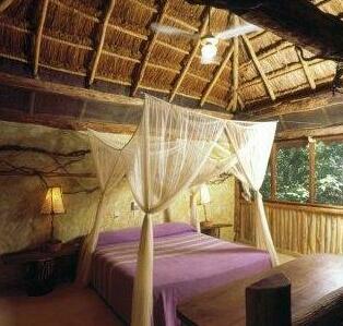 Puerta Calakmul Ecovillage Xpujil