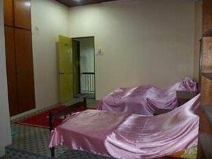 Dzas Vacation Home - Photo2
