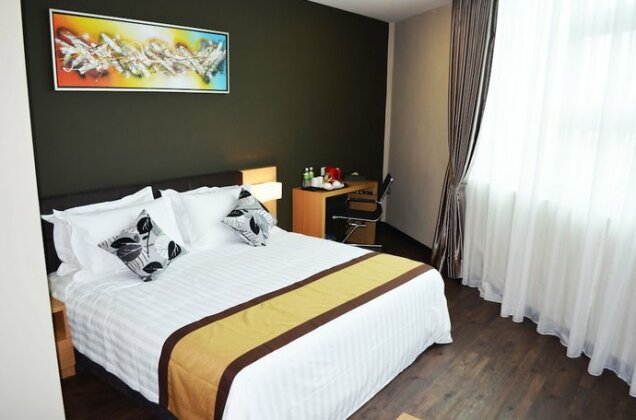 Q Bintang Hotel - Photo2