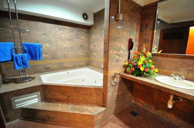 Sentosa Regency Hotel - Photo4