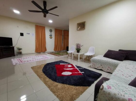 Zulfa Homestay Muslim Only - Photo4