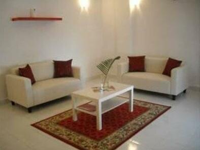 Red Door Apartments - Photo4