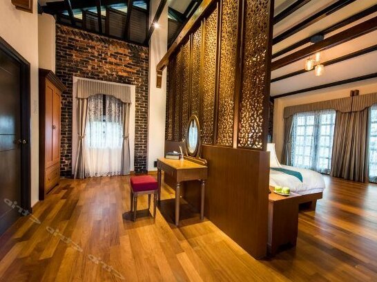 Botanica Mansion - Photo4