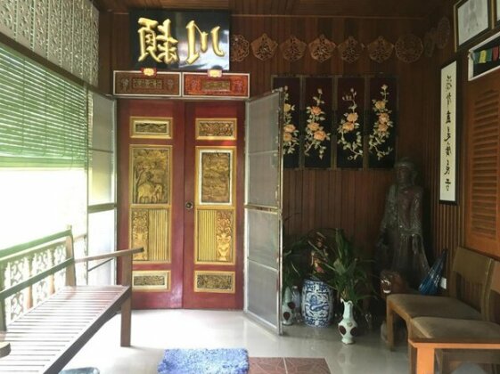 Metta Lodge