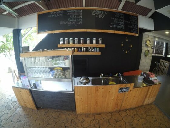 Lulu Hotel - Photo5