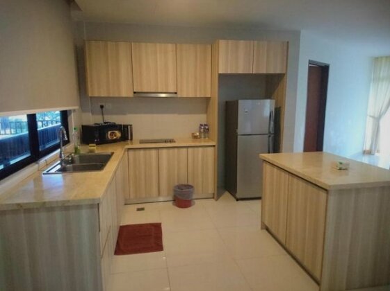 Samsuria Private Beach Front Resort - Photo3