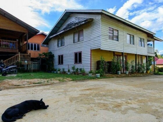 Sina Rang Lemulun Homestay and Handicraft - Photo4