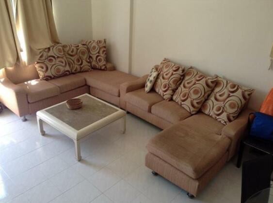 Eden Fairway Condominium - Photo2