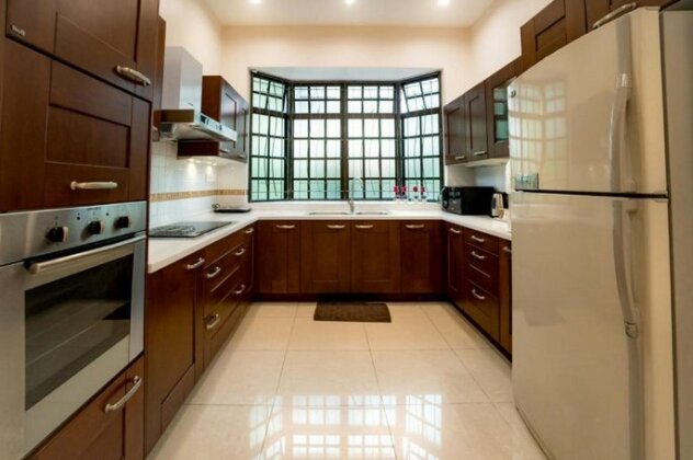 Luxury Bungalow with Private Pool - Photo5