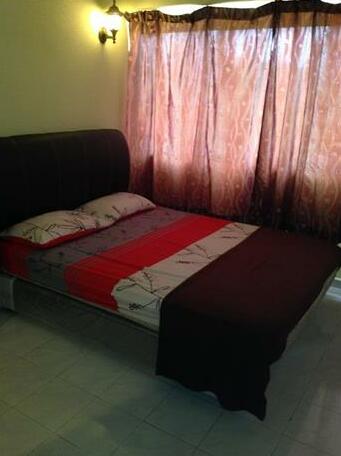 Menzan @ Bayu Emas Apartment - Photo3