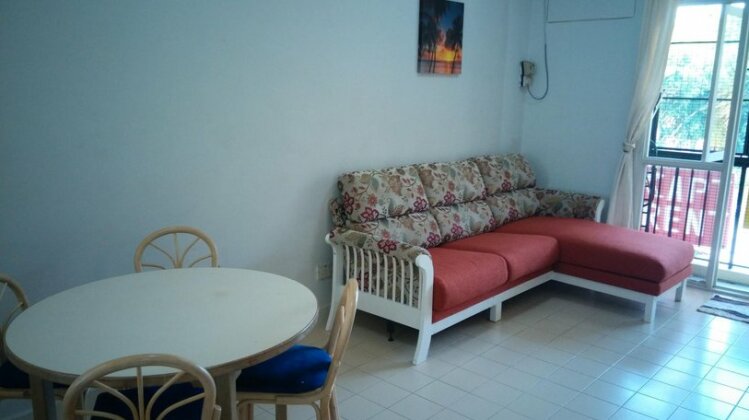 Pinang Beach Apartment @ Bayu Emas - Photo3