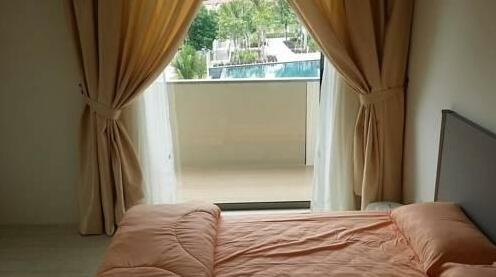 Seaside Superior Holiday Suites - Photo2