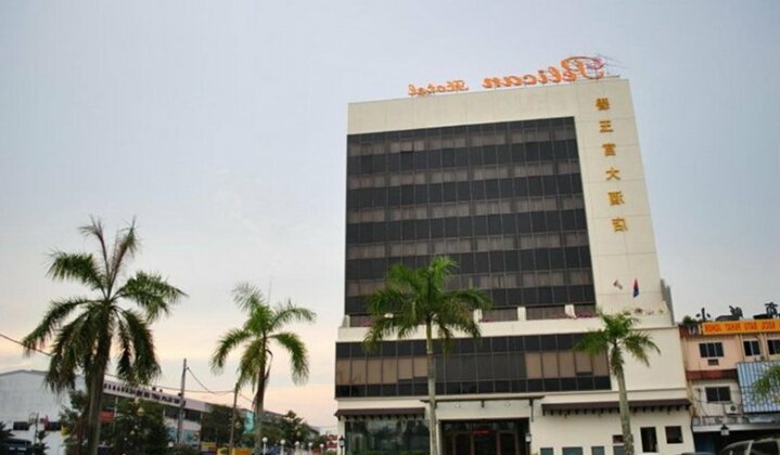 Pelican Hotel Batu Pahat - Photo2