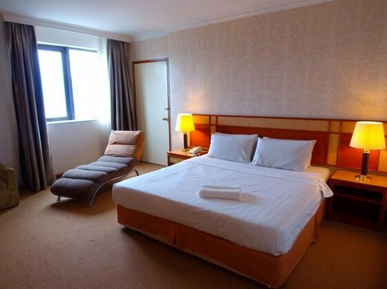 Pelican Hotel Batu Pahat - Photo5