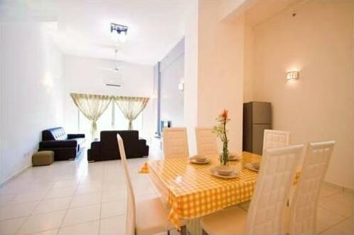 Fanny Vacation Apartment - Photo2
