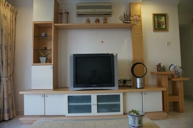 Homme Gold Coast Condominium - Photo5