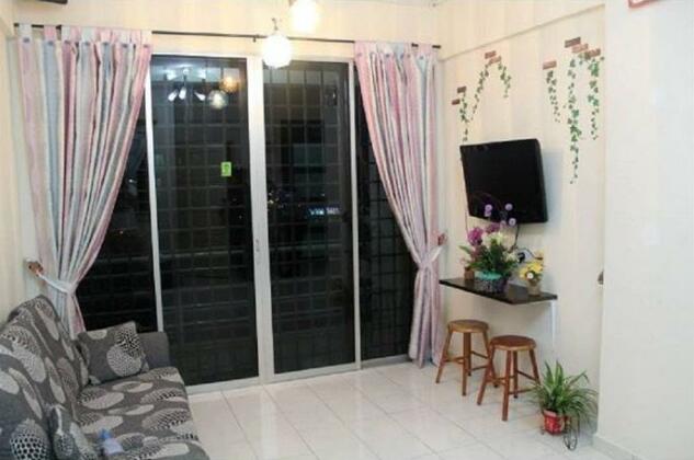Putra Place Home Inn - Photo5