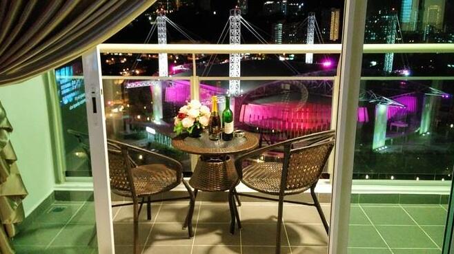 Spacious & Cozy Suites by SPICE Arena - Photo4
