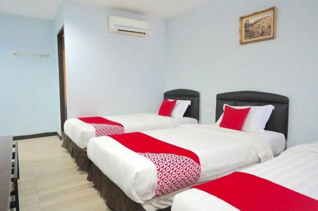 OYO 89544 Utama Inn - Photo2
