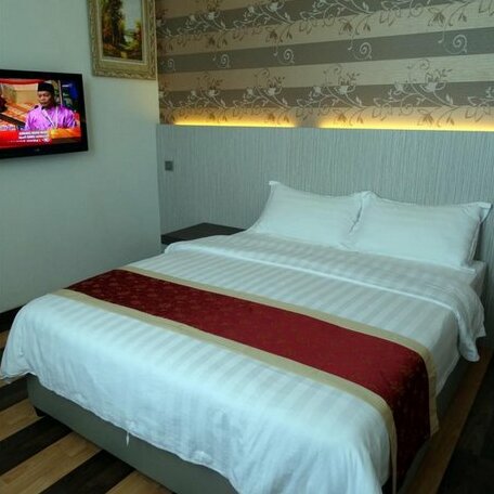 Studio8 Inn - Photo4