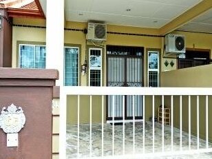 CC Guest House - Photo2
