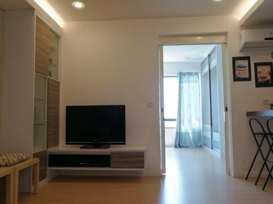 Cassie's small house - Photo3