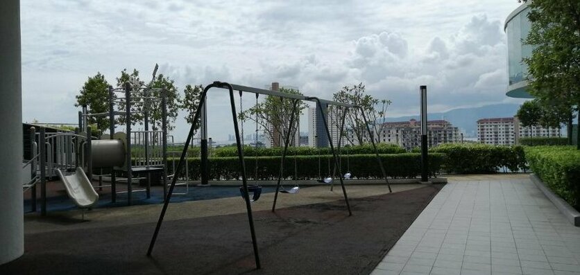 Mevin Home @ Woodsbury Suites - Photo4