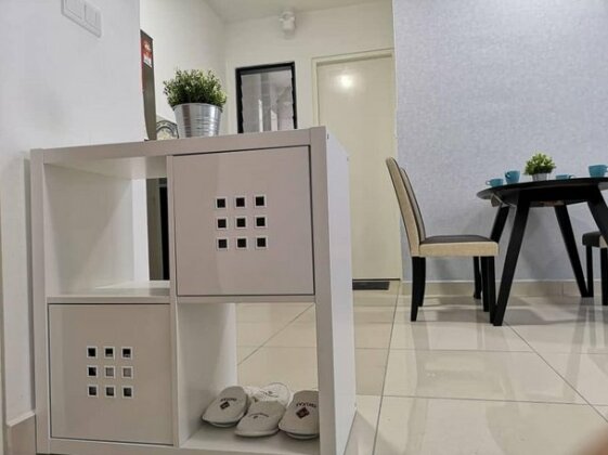 NEW Premium Homez Suite 2R2B with Sea View - Photo3