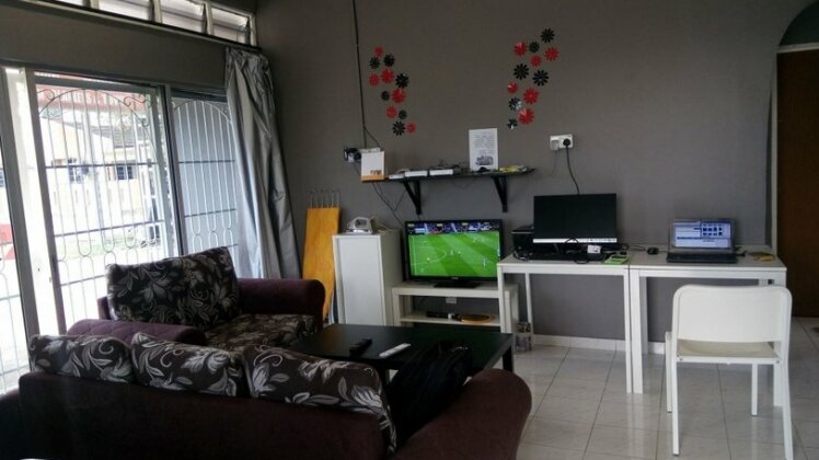 Kemaman Lodge & Cafe - Photo3