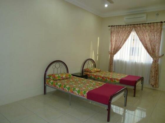 Wanti Sayang Vacation Home - Photo4