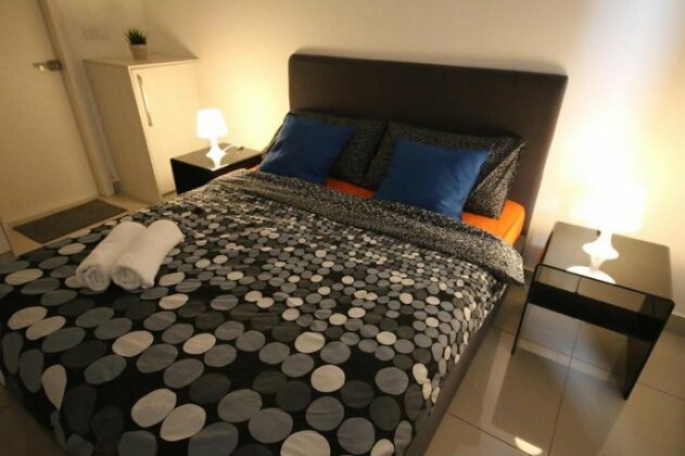 Abz Apartment @ Solstice - Photo3