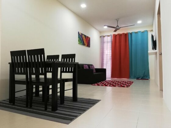 Neesa Homestay Bukit Gambang-Muslim - Photo2