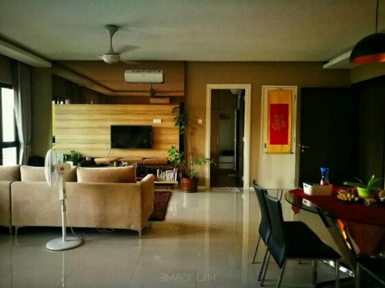 Coco Bench Home - Photo2