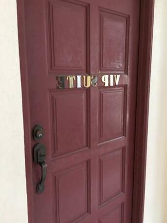 International House - Photo2