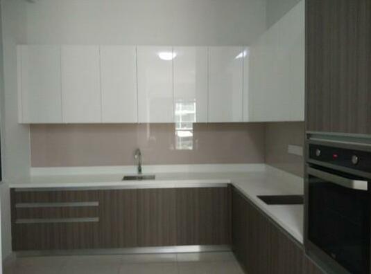 Luxury Waterfront Condominium - Photo3