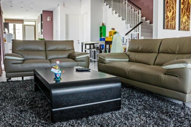 R Residence - Photo4