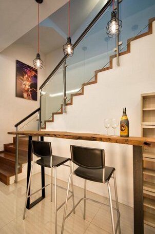 Three Storey Cozy Home - Photo4