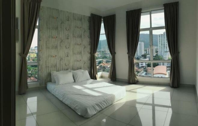 86 Avenue - Photo3